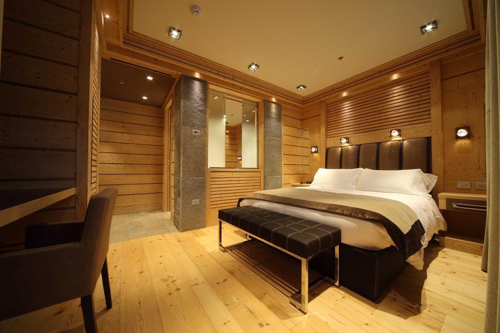 Rosapetra-Spa-Resort-luksusowe-hotele-gorskie-we-Wloszech-wyjazdy-na-narty-do-Wloch-z-biurem-podrozy-najlepsze-hotele-w-Dolomitach-4.jpg