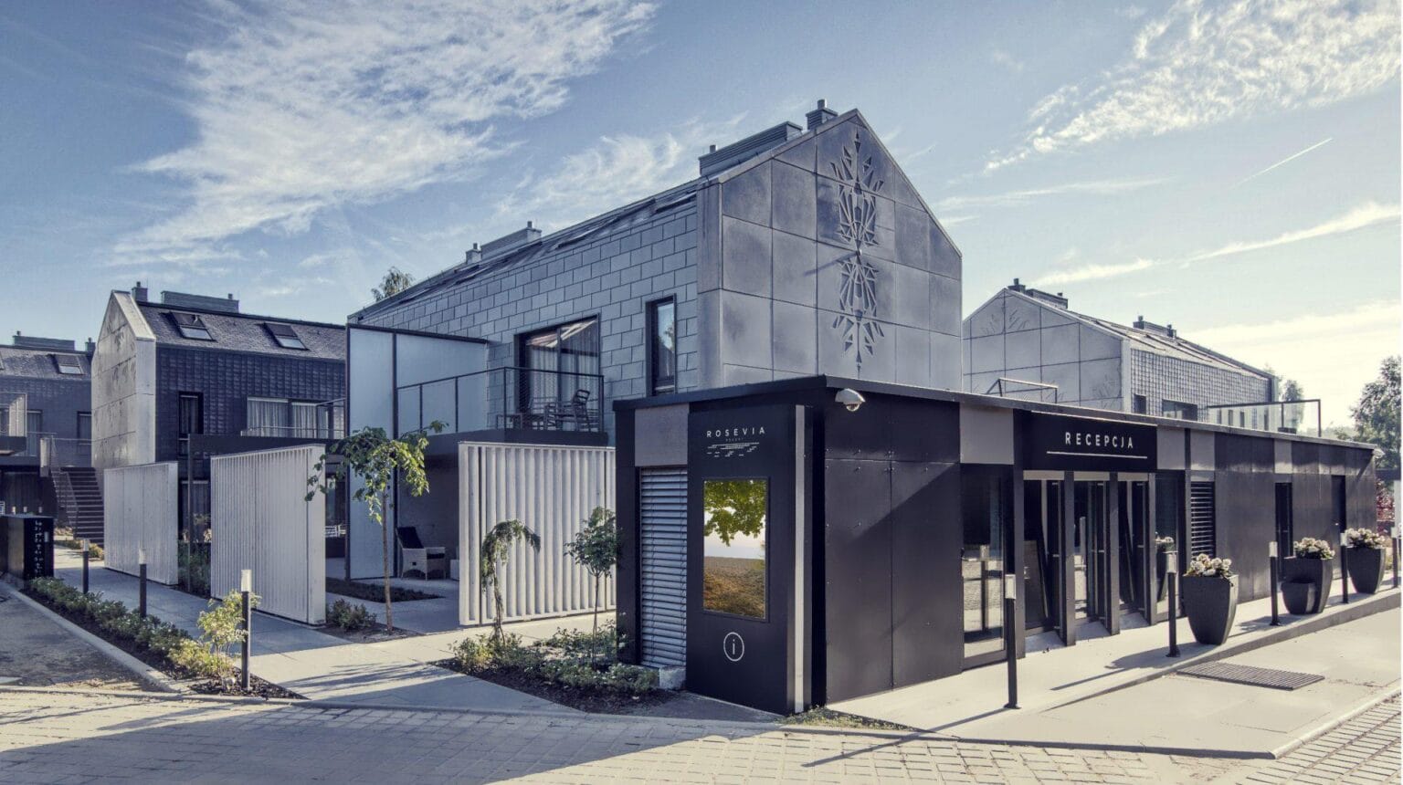 Rosevia-Resort-zewn-2.jpg