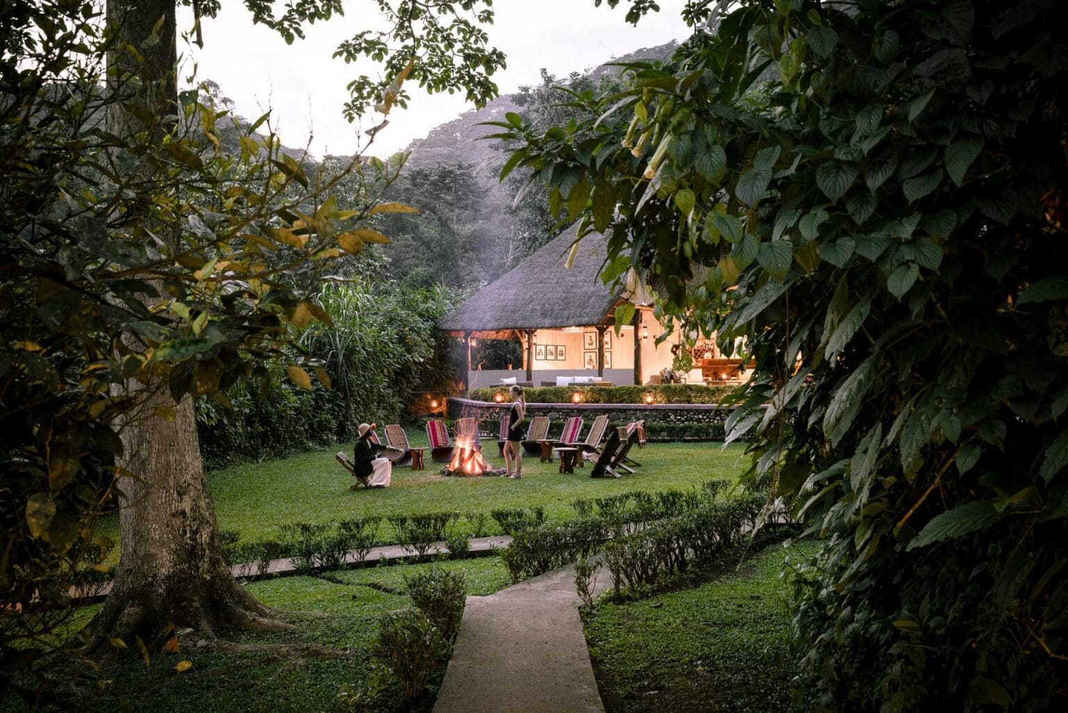 Sanctuary-Gorilla-Forest-Camp-Uganda-luksusowe-lodge-w-Ugandzie-ekskluzywne-wakacje-w-Ugandzie-luksusowa-wyprawa-szyta-na-miare-do-Ugandy-14.jpg