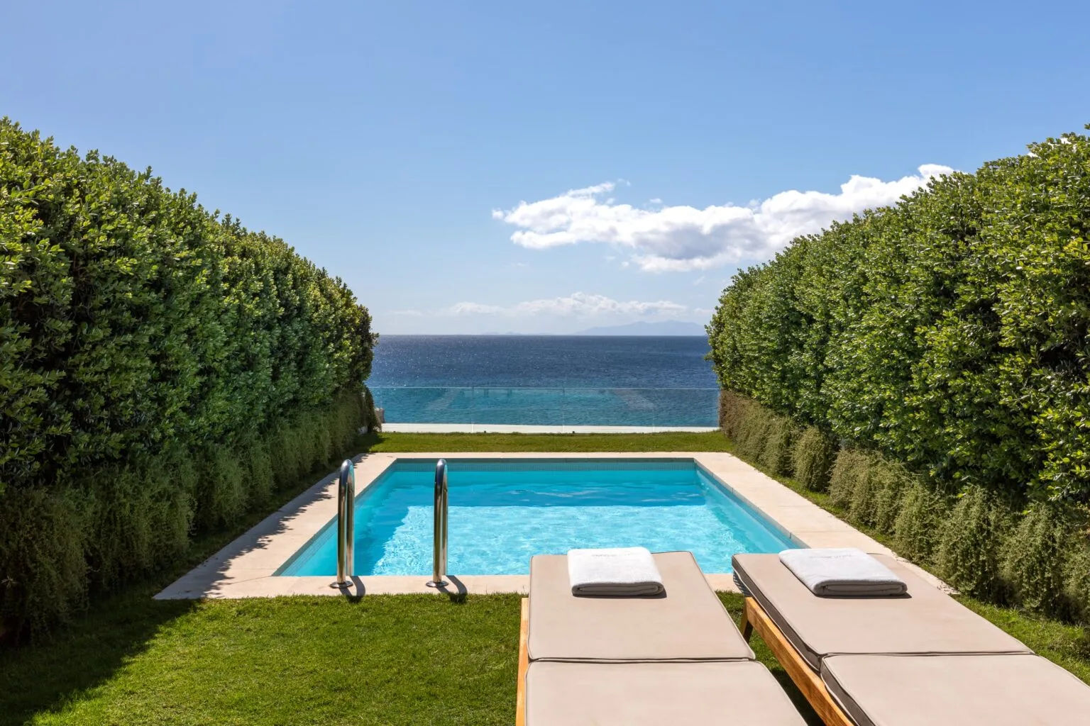 santa marina luxury seaview suite with private pool