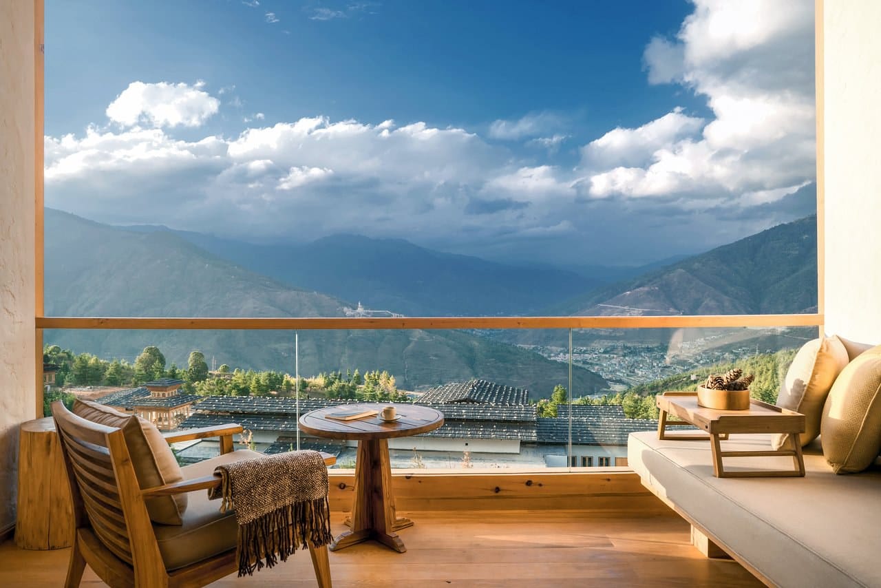 Six-Senses-Bhutan-widok-z-pokoju.jpg