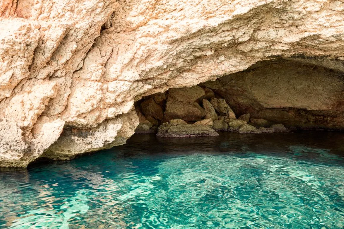 Six-Senses-Ibiza-najlepsze-hotele-na-Ibizie-luksusowe-wakacje-na-Ibizie-11.png