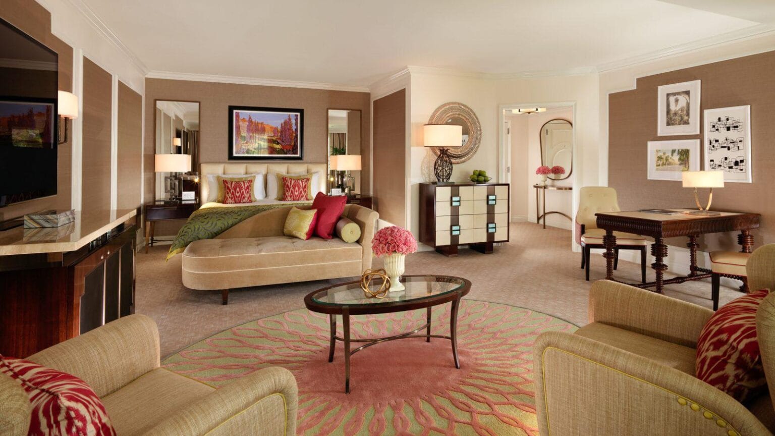 The-Beverly-Hills-Hotel-suite1.jpg