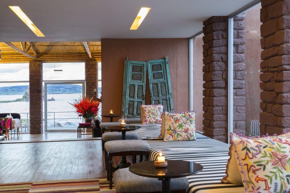 Titilaka-Lodge-Peru-lobby2.jpg