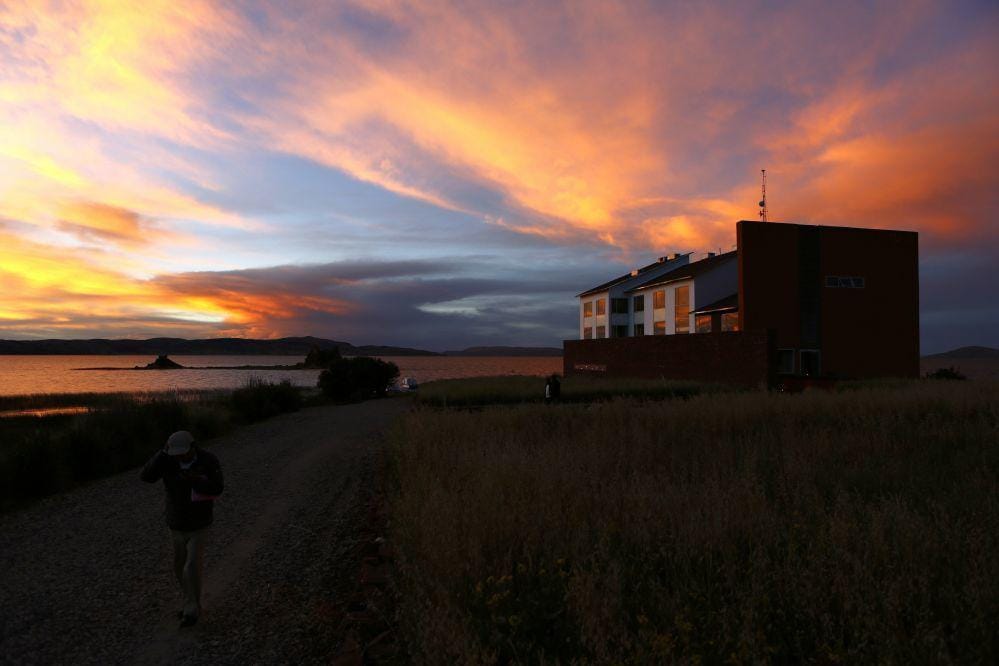 Titilaka-Lodge-Peru-z-zewnatrz.jpg