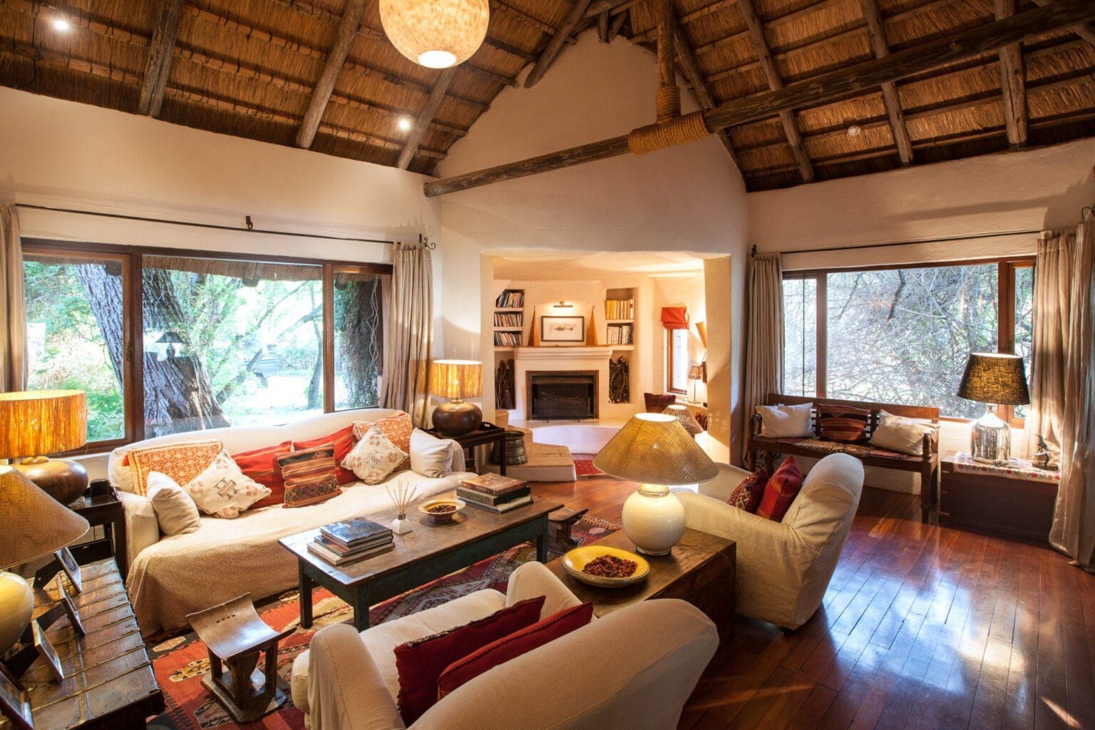 Tongabezi-Lodge-Zambia-najlepsze-hotele-w-Zambii-luksusowe-wakacje-w-Zamibii-ekskluzywne-wyprawy-do-Zambii-szyte-na-miare-zwiedzanie-Zambii-najwazniejsze-atrakcje-Zambii-44.jpg