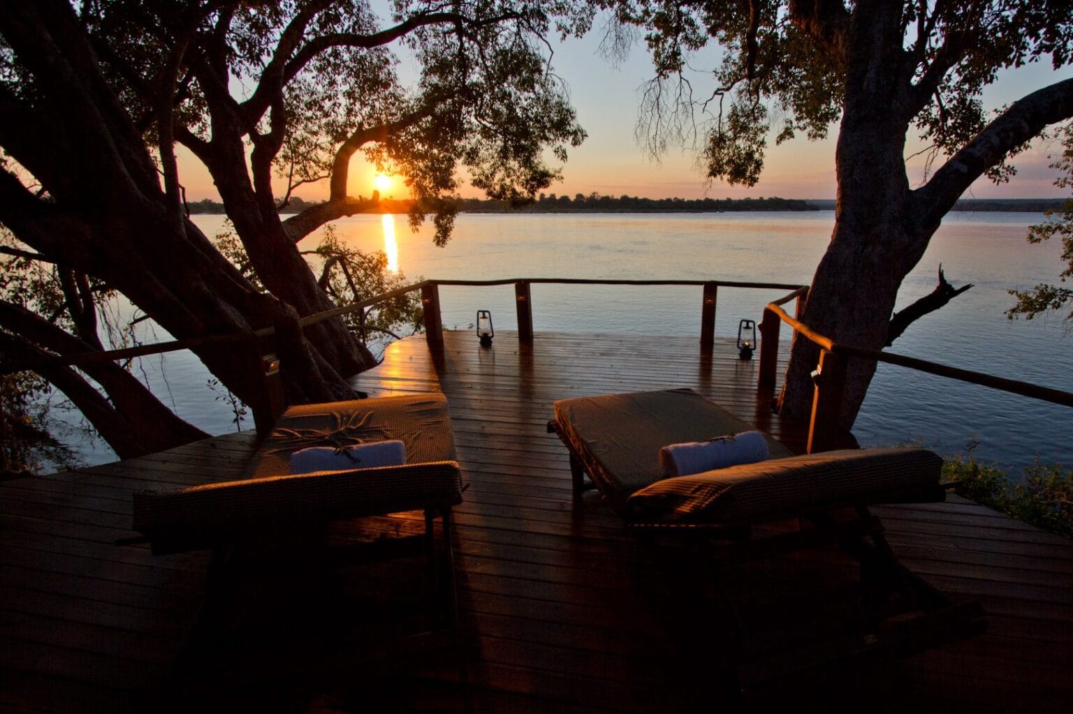 Tongabezi-Lodge-Zambia-najlepsze-hotele-w-Zambii-luksusowe-wakacje-w-Zamibii-ekskluzywne-wyprawy-do-Zambii-szyte-na-miare-zwiedzanie-Zambii-najwazniejsze-atrakcje-Zambii-59.jpg