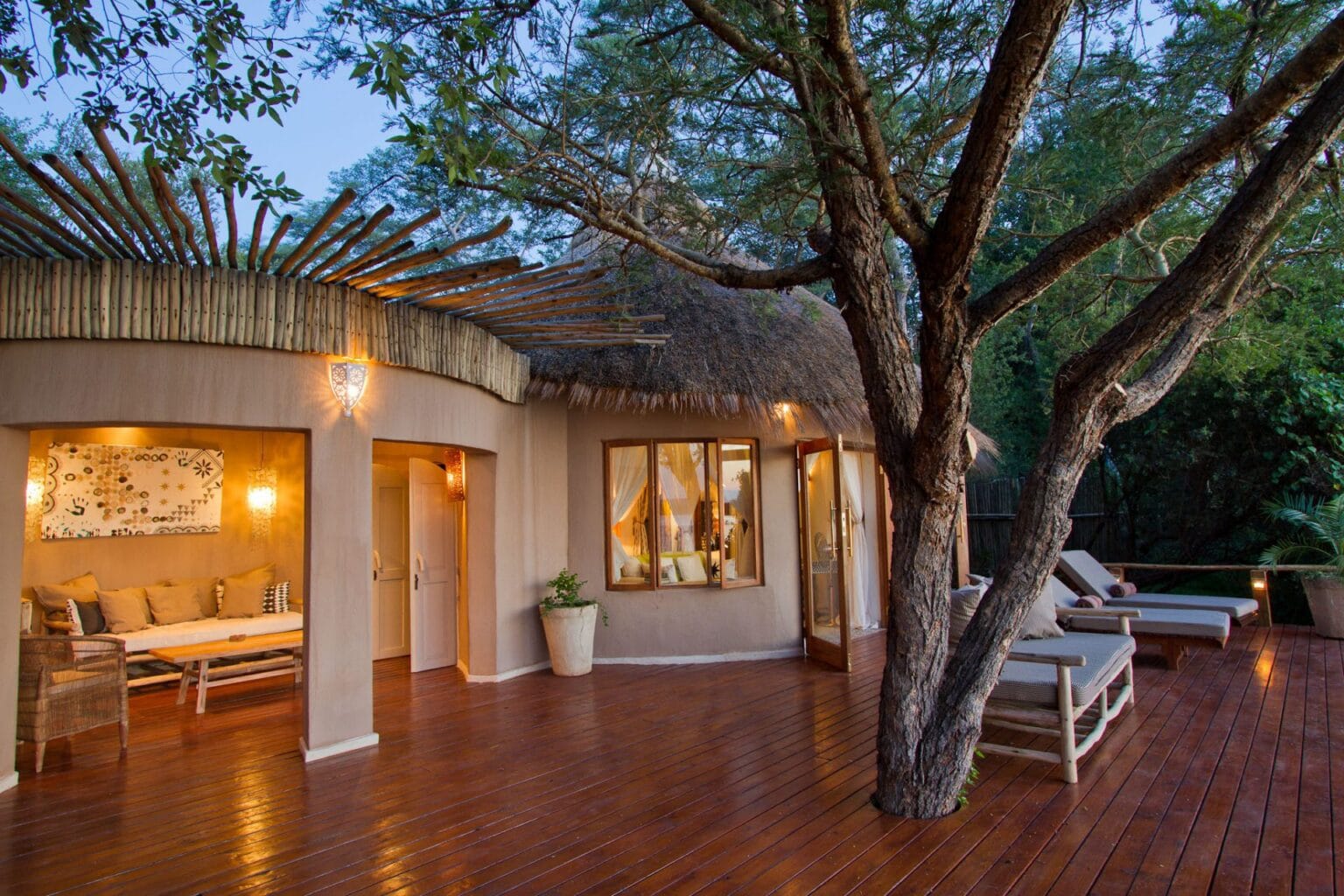 Tongabezi-Lodge-Zambia-najlepsze-hotele-w-Zambii-luksusowe-wakacje-w-Zamibii-ekskluzywne-wyprawy-do-Zambii-szyte-na-miare-zwiedzanie-Zambii-najwazniejsze-atrakcje-Zambii-62.jpg