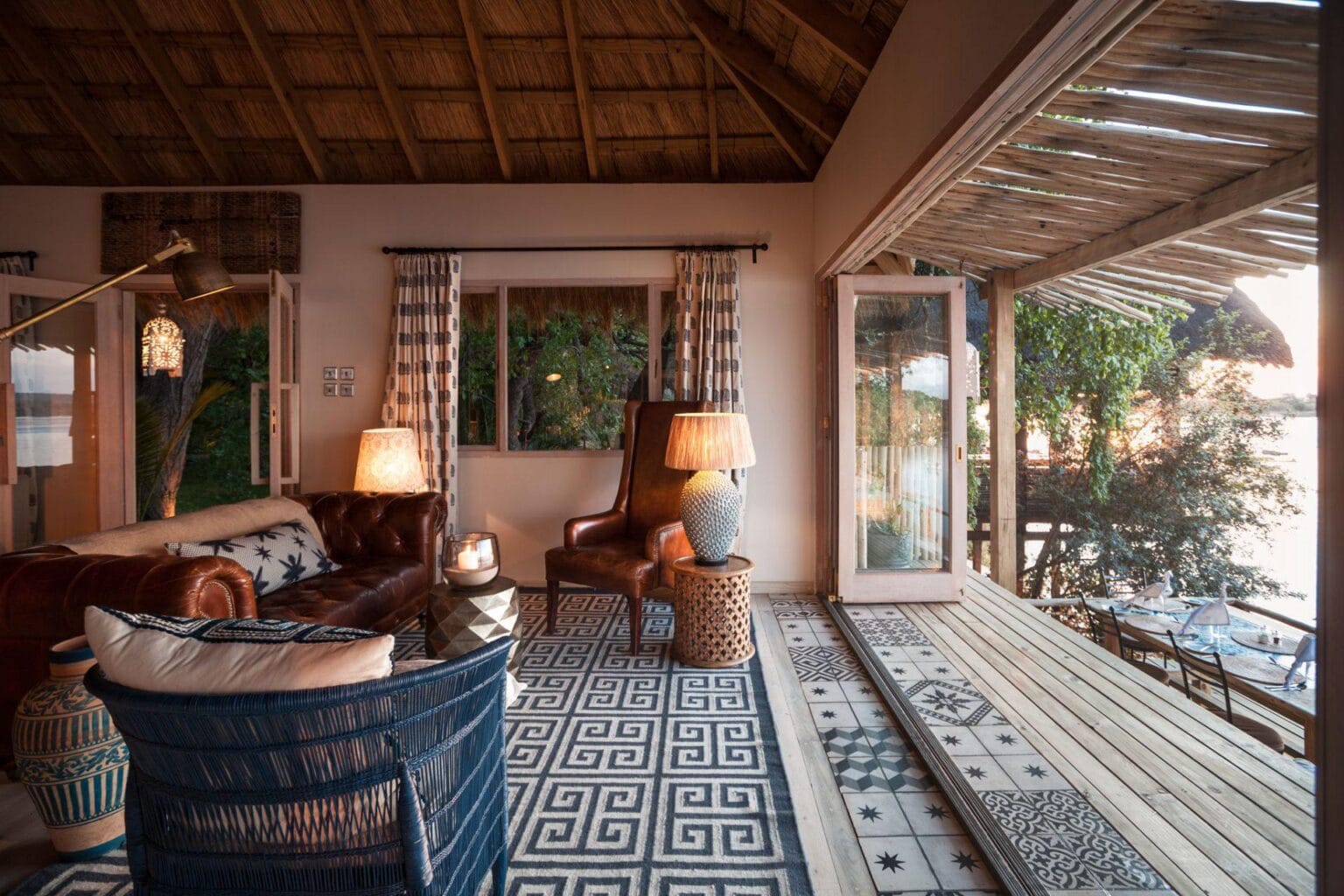 Tongabezi-Lodge-Zambia-najlepsze-hotele-w-Zambii-luksusowe-wakacje-w-Zamibii-ekskluzywne-wyprawy-do-Zambii-szyte-na-miare-zwiedzanie-Zambii-najwazniejsze-atrakcje-Zambii-85.jpg
