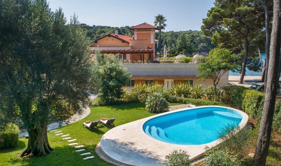 Villa-Mirasol-Chorwacja-Losinj-basen.jpg