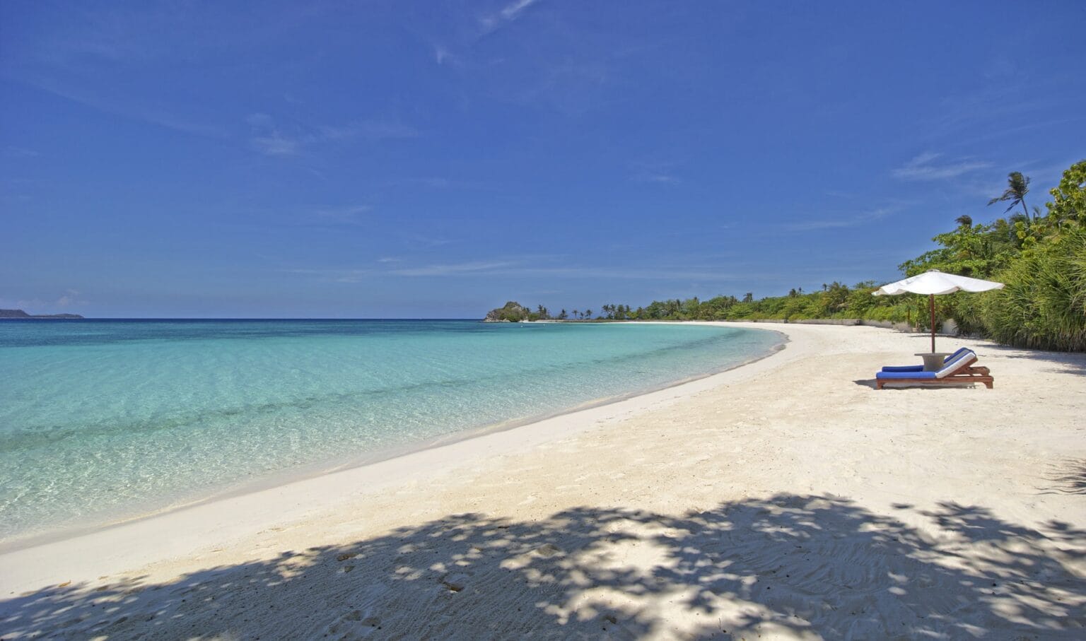 West-Villa-Beachfront_High-Res_3392.jpg
