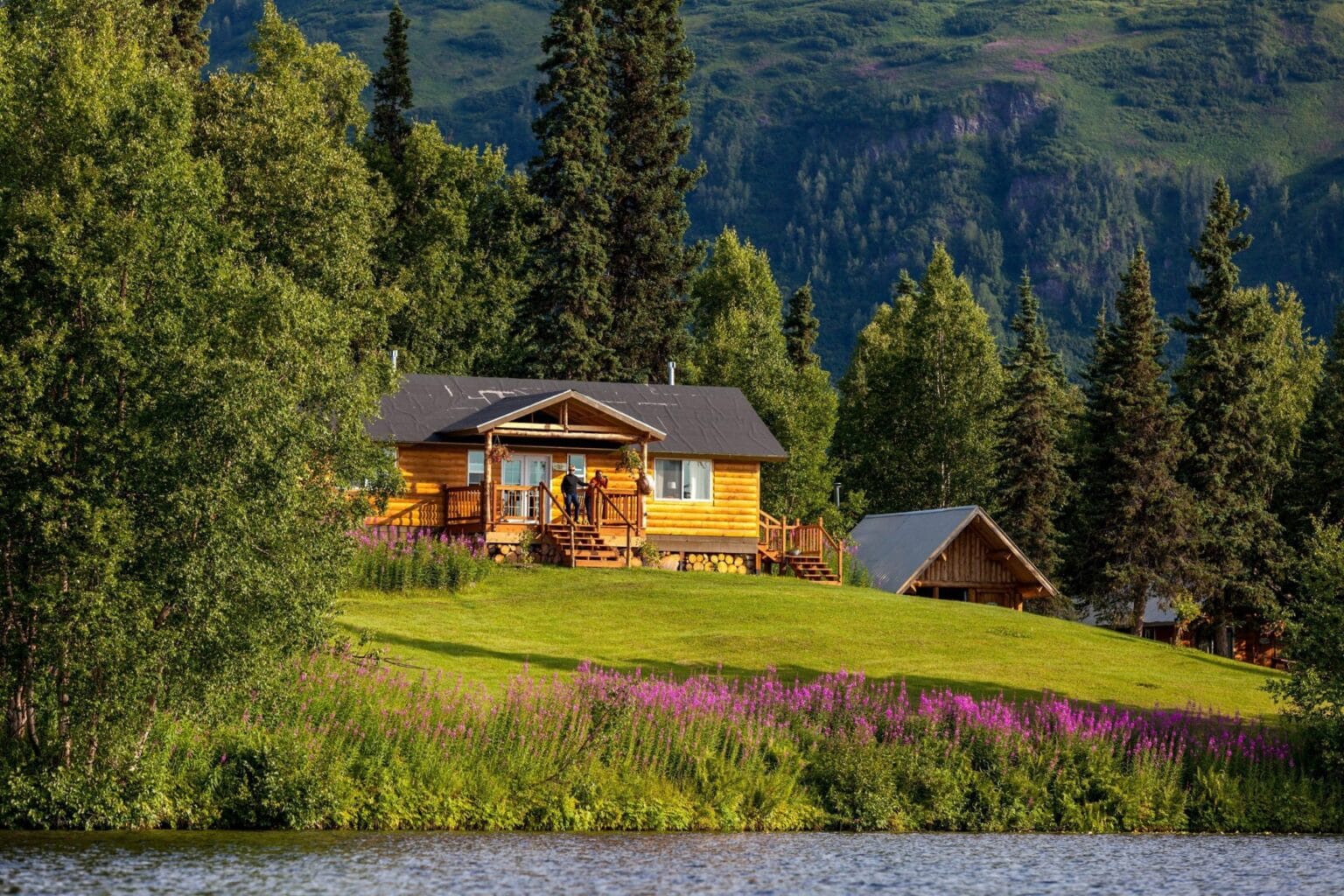 Winterlake-Lodge-Alaska-luksusowe-hotele-na-Alasce-wyprawy-na-Alaske-gdzie-spac-na-Alasce-zwiedzanie-Alaski-podroz-na-Alaske-wycieczka-na-Alaske-szyta-na-miare-najlepsze-hotele-na-Alasce-1.jpg