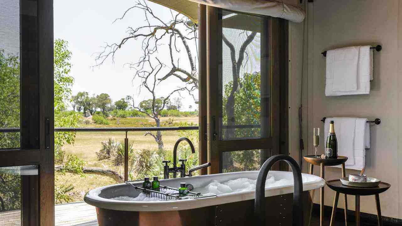 Xigera-Safari-Lodge-najlepsze-lodge-w-Botswanie-luksusowe-lodge-w-Botswanie-najlepsze-safari-w-Afryce-Botswana-luksusowe-hotele-15.jpg