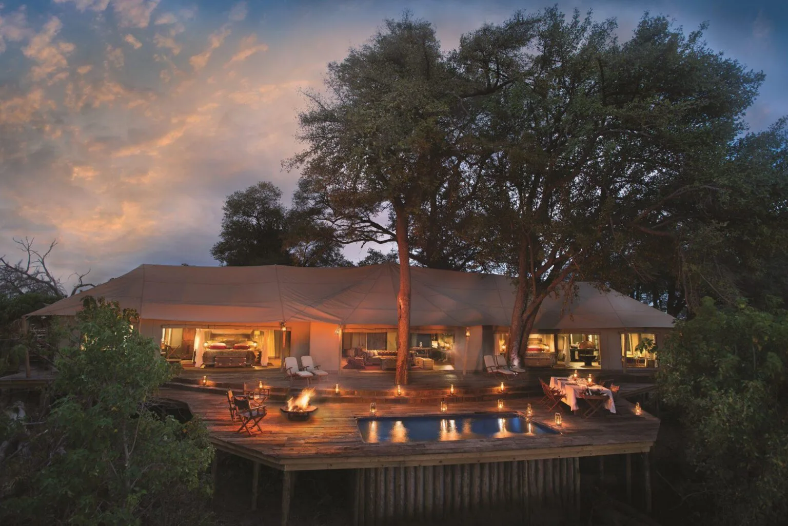 Zarafa-Dhow-Suite-luxury-lodge-in-Botswana-holidays-in-Botswana-tailor-made-exclusive-trips-to-Botswana-11.jpg