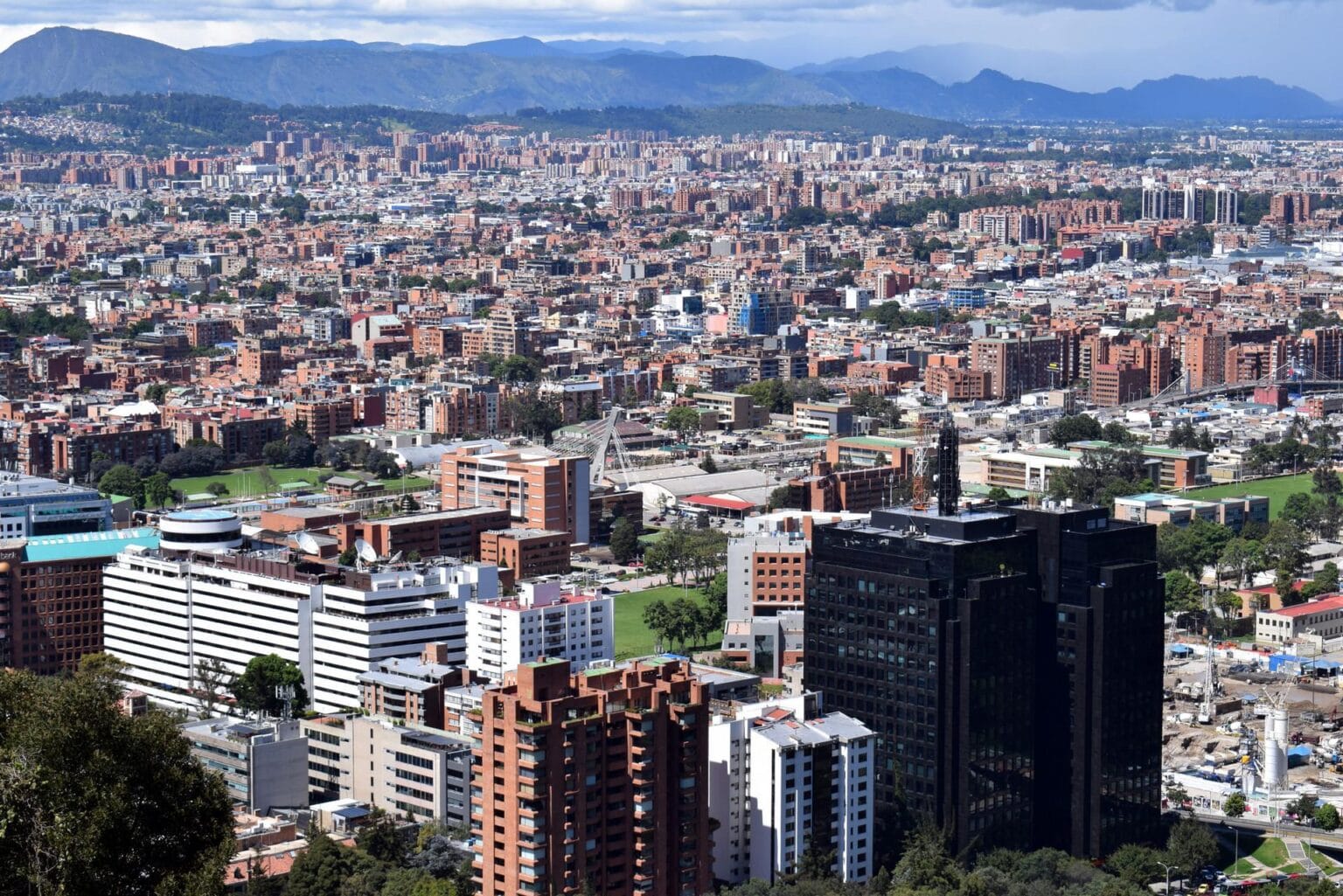 city-3210384.jpg