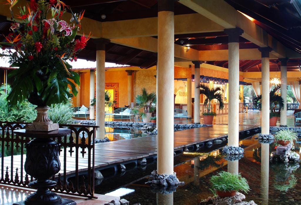hotel-paradisus-varadero_lobby-view.jpg