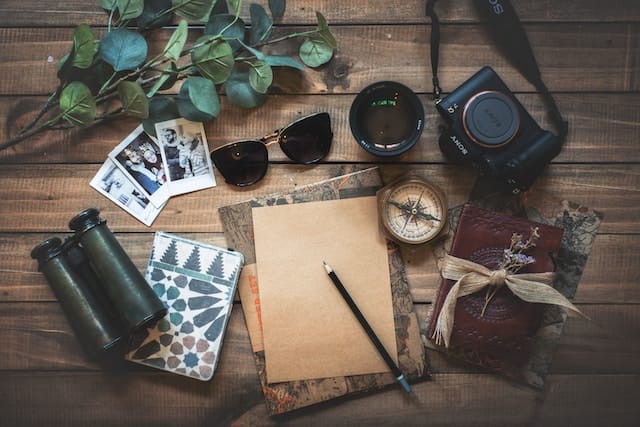 TYPES OF LUXURY TRAVELS,Luxury expeditions,Luxury skiing trips,skiing trips,Private island vacations,Cruises and expeditions,Luxury train travel,Plane and helicopter rentals,honeymoons