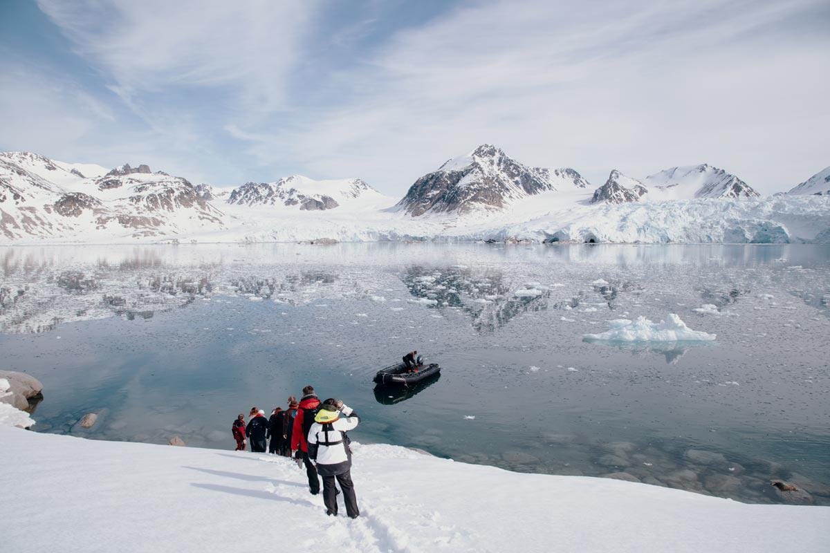 shore-landing-by-zodiac-in-svalbard.jpg