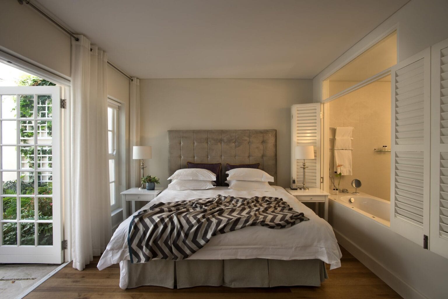 wyprawy-Kapsztad-Park-Krugera-Johannesburg-hotel-More-Quarters-Kapsztad-08.jpg