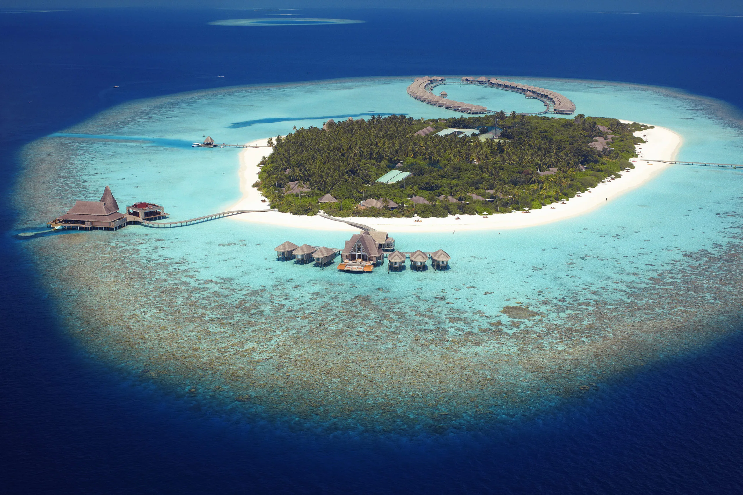 Anantara Kihavah luxury Maldives vacation