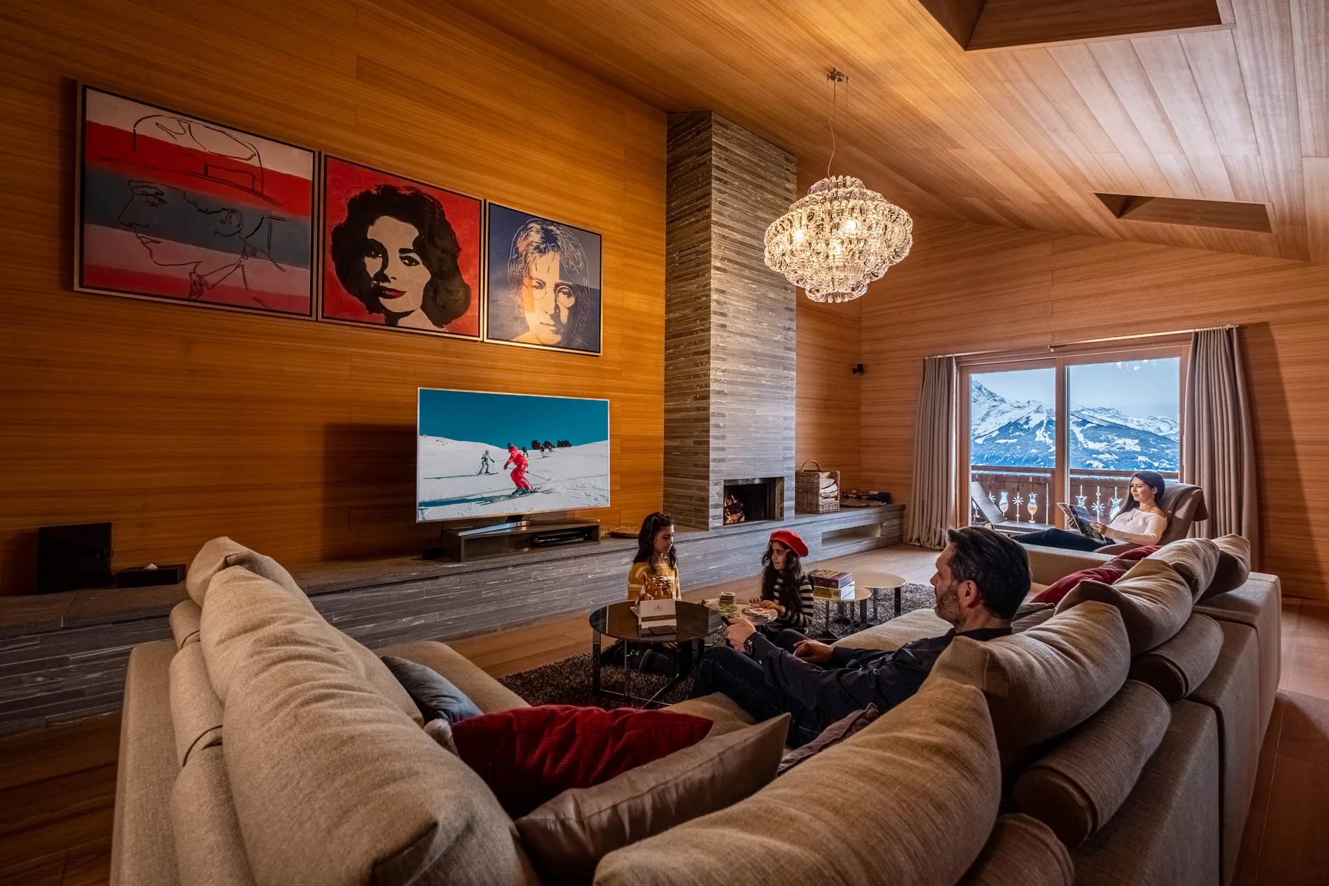 Chalet Royalp, the best mountain hotels for skiing 2022, mountain hotels for winter, Switzerland the best hotels