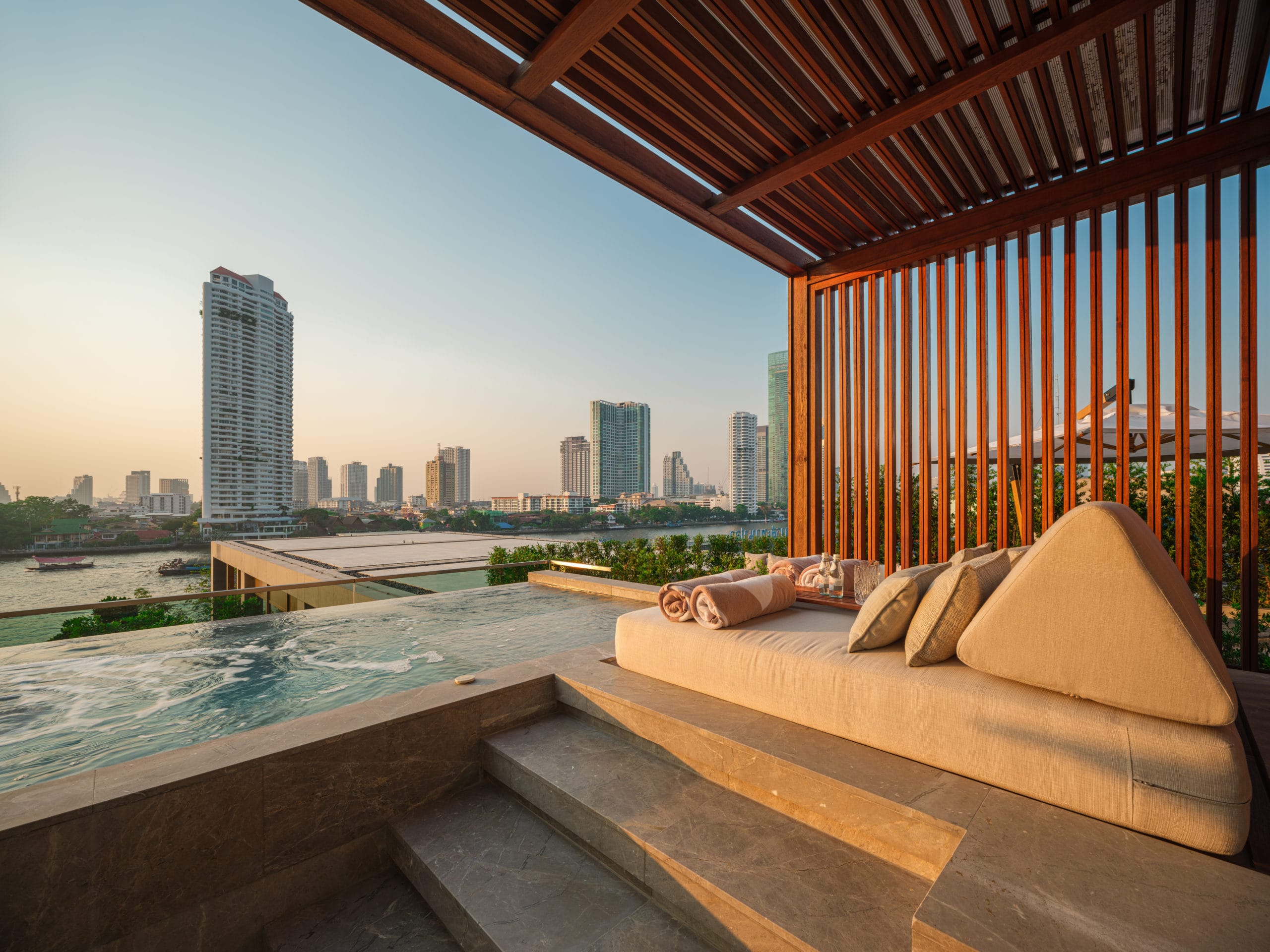 Capella Bangkok, luksusowe hotele w Bangkoku, ekskluzywne wakacje w Tajlandii, luksusowe wczasy w Bangkoku, najlepsze hotele w Tajlandii, najlepsze hotele w Bangkoku