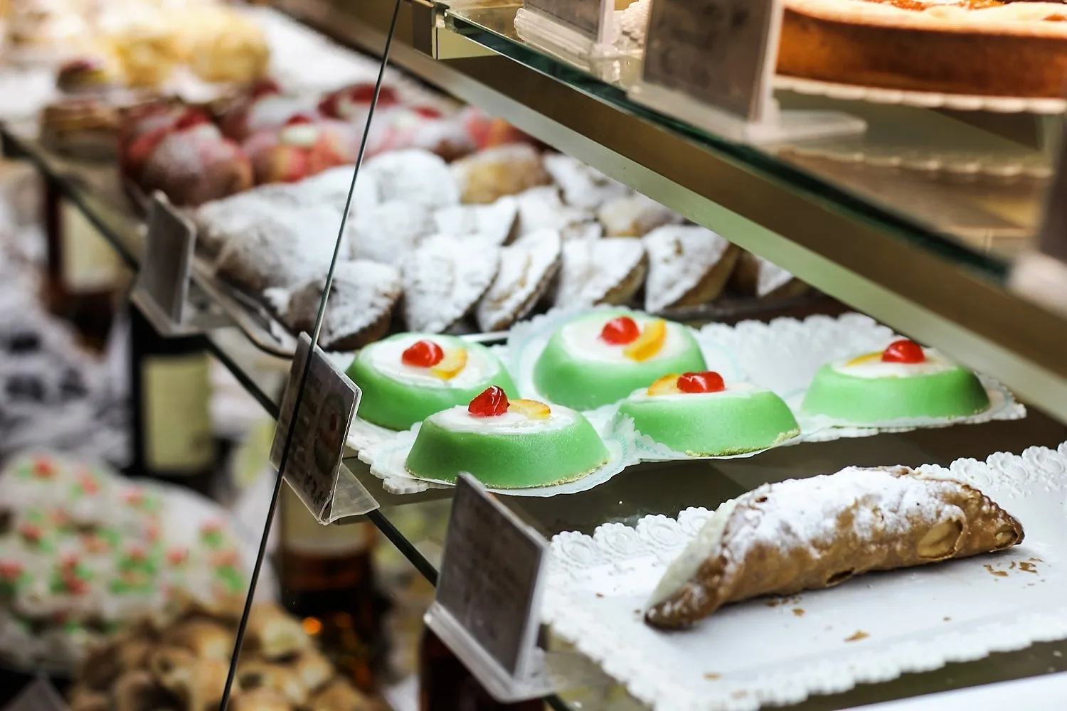 Сицилия — самые красивые места, Сицилия — самые интересные города и самые красивые места для отдыха в 2026 году, Сицилия — отдых на острове, полном памятников и достопримечательностей, Отдых на Сицилии — роскошные отели и эксклюзивное размещение в домах и виллах, Индивидуальные экскурсии по Сицилии и туры по Италии на заказ, Отдых на Сицилии 2026 — роскошные отели и эксклюзивное размещение в домах и виллах