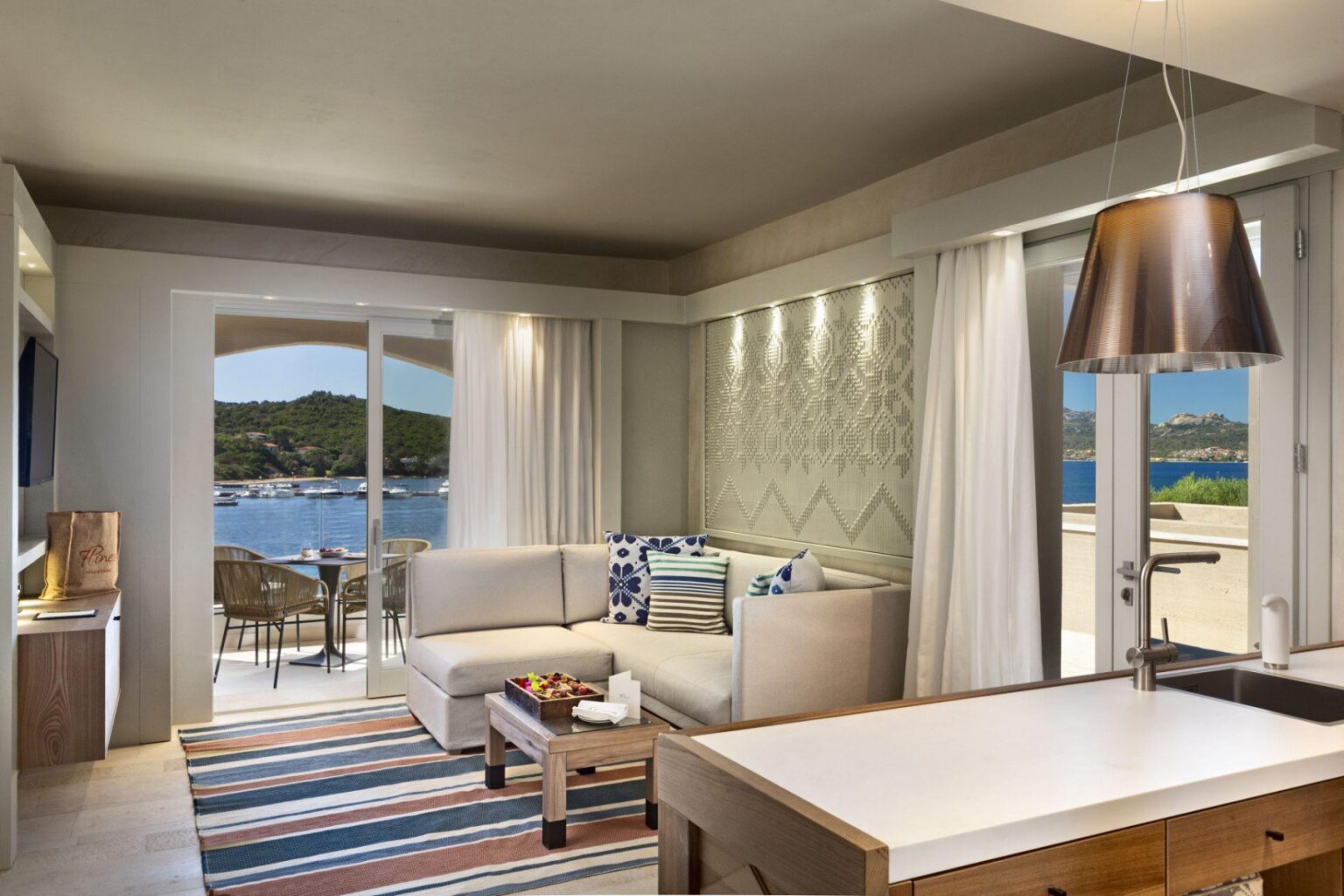 7-pines-resort-sardinia-sardynia-wochy-187735-full