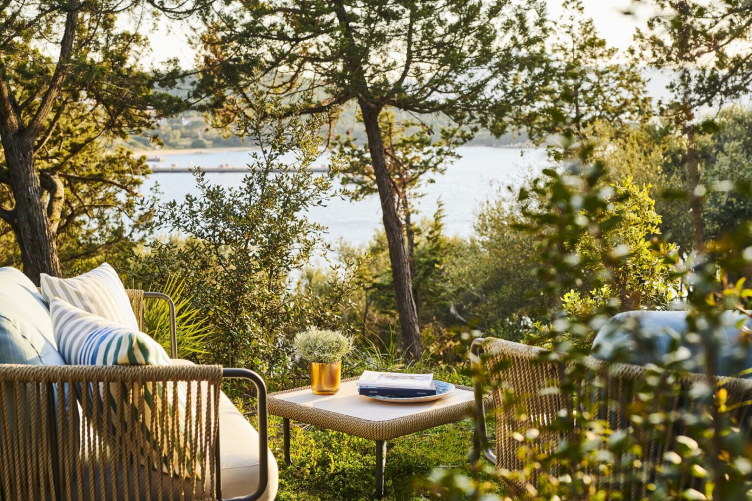 7-pines-resort-sardinia-sardynia-wochy-187740-full