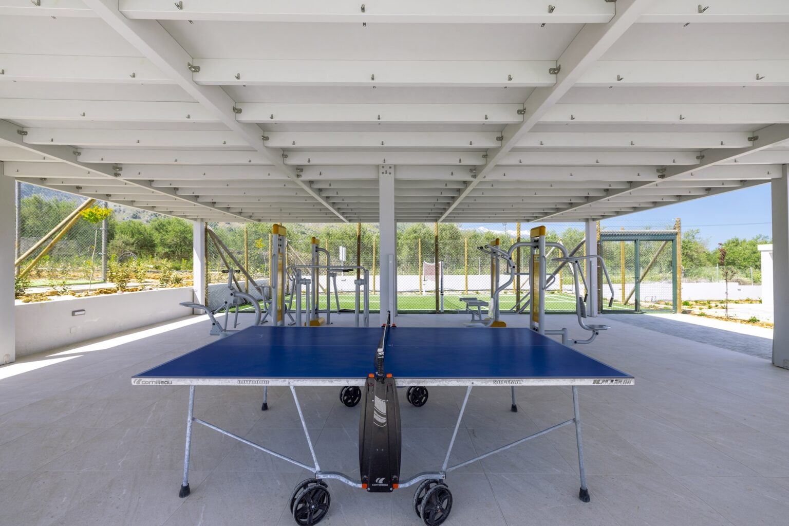 stół do tenisa stołowego Anemos Luxury Grand Resort