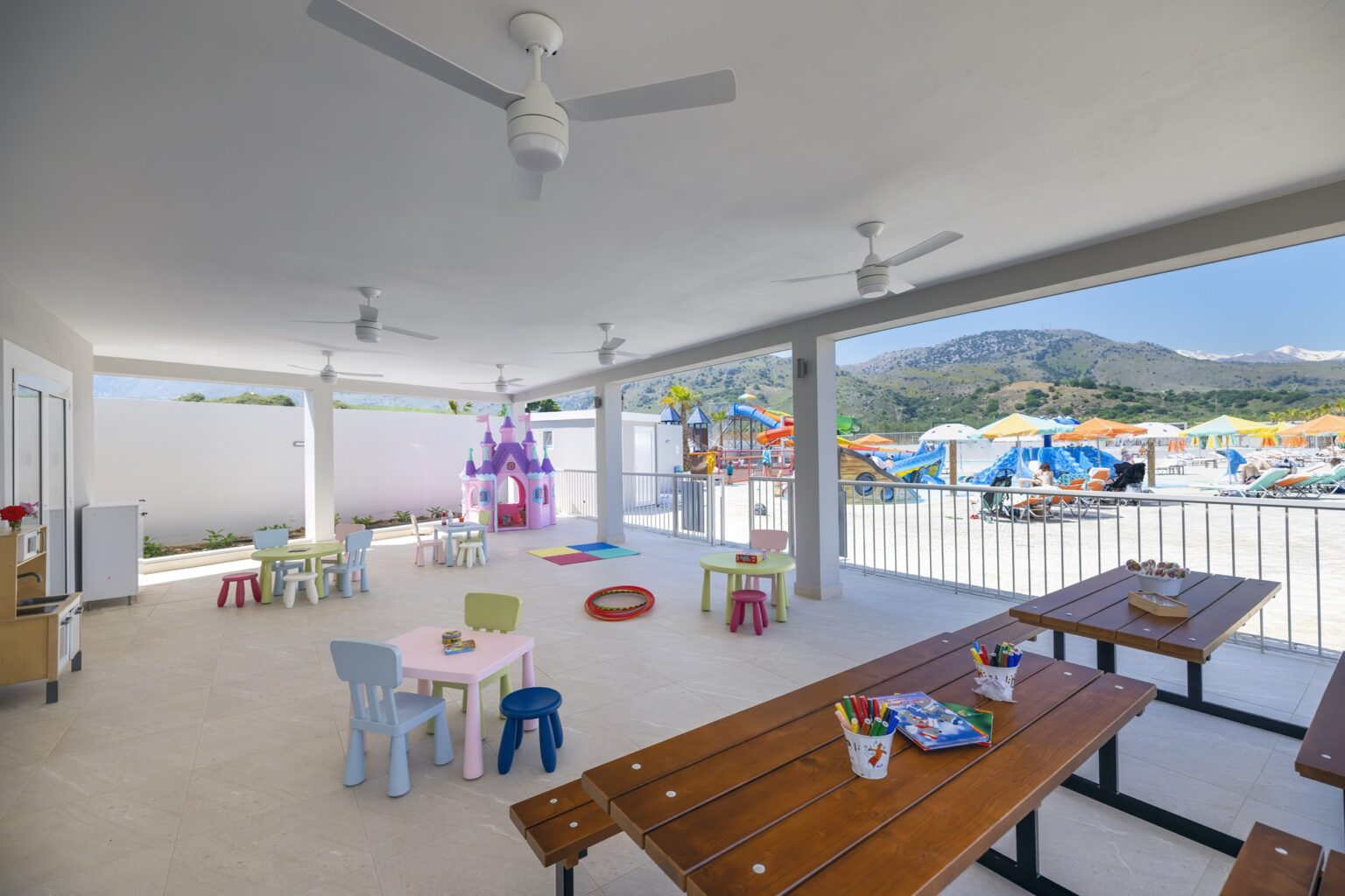 bawialnia przestronne miejsce Anemos Luxury Grand Resort