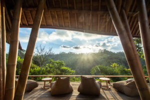 Ekskluzywny urlop i luksusowe wycieczki na Bali z biurem CARTER ®,wycieczki na bali z biurem,Najlepsze luksusowe hotele na Bali TOP 16,Zaplanuj wakacje marzeń w jednym z najlepszych hoteli na Bali:,1. AYANA Resort & Spa,Bali,2. Alila Villas Uluwatu,4. The Bulgari Resort Bali