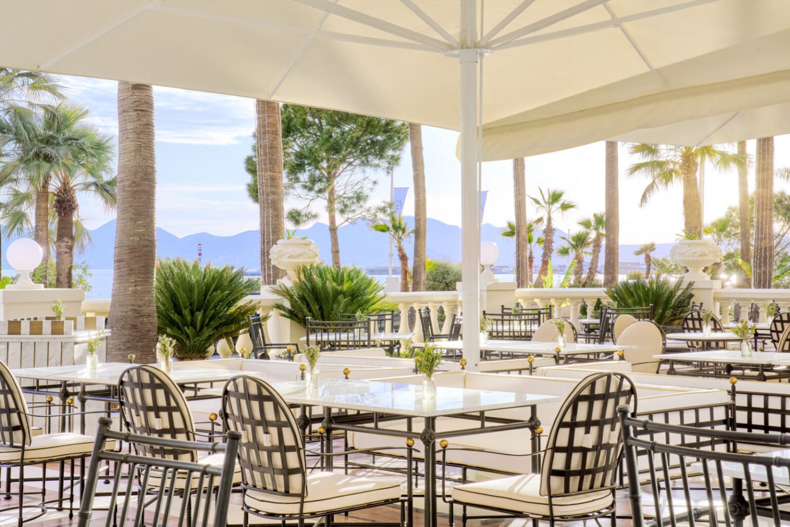 Carlton Cannes, Francja -ekskluzywne wczasy na Lazurowym Wybrzeżu, luksusowe hotele we Francji 13