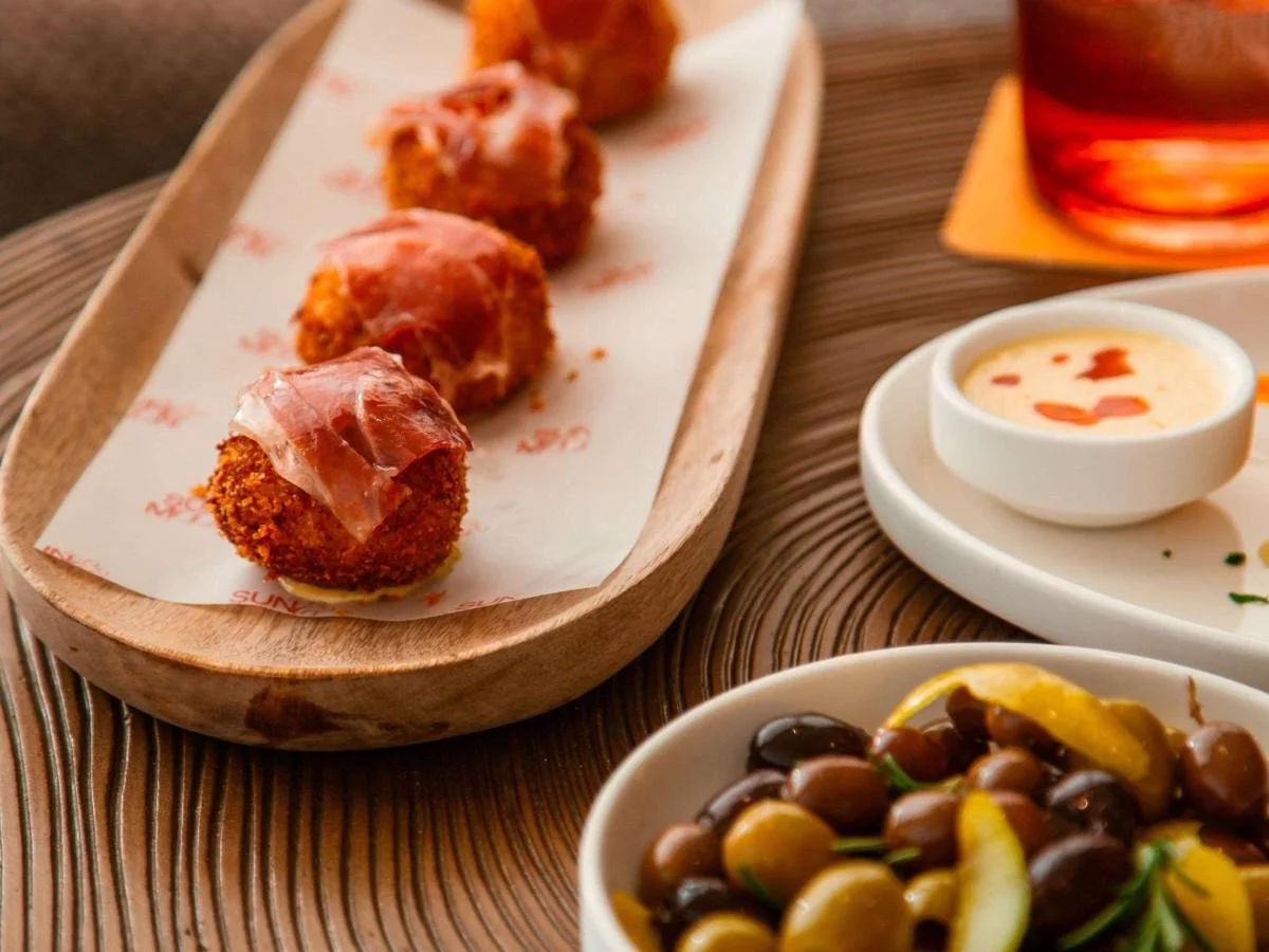 Готель Mondrian IBIZA 9