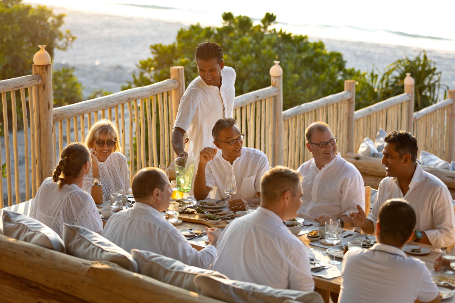 najlepsze romantyczne hotele dla par na Malediwach, luksusowe hotele na wczasy na Malediwach