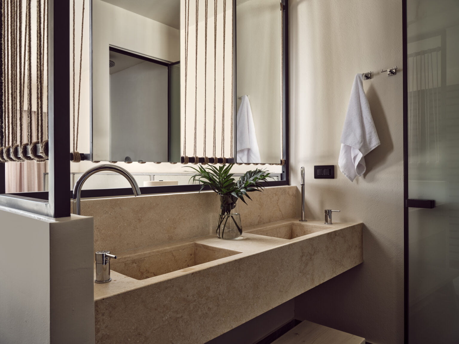 wakacje na Krecie Numo Ierapetra Beach Resort Crete, Curio Collection by Hilton 05