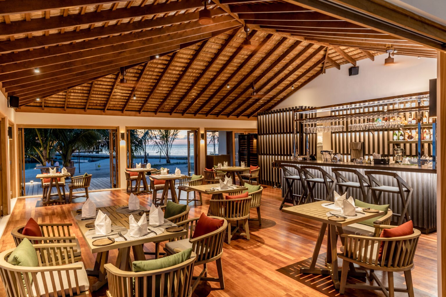 Kagi Maldives, luksusowe wyjazdy na Malediwy, romantyczne wczasy 18