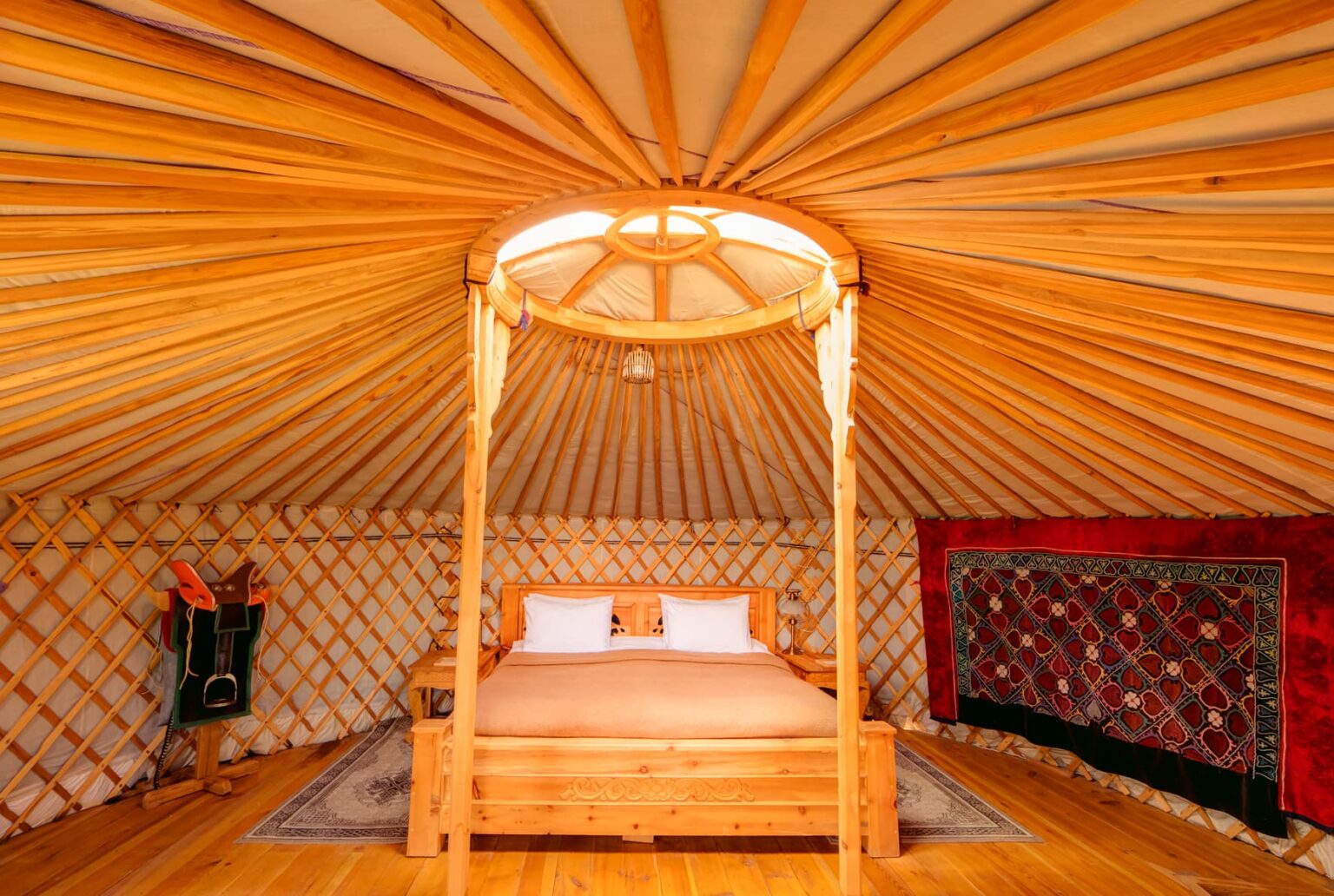 Three Camels Lodge, Pustynia Gobi w Mongolii 7