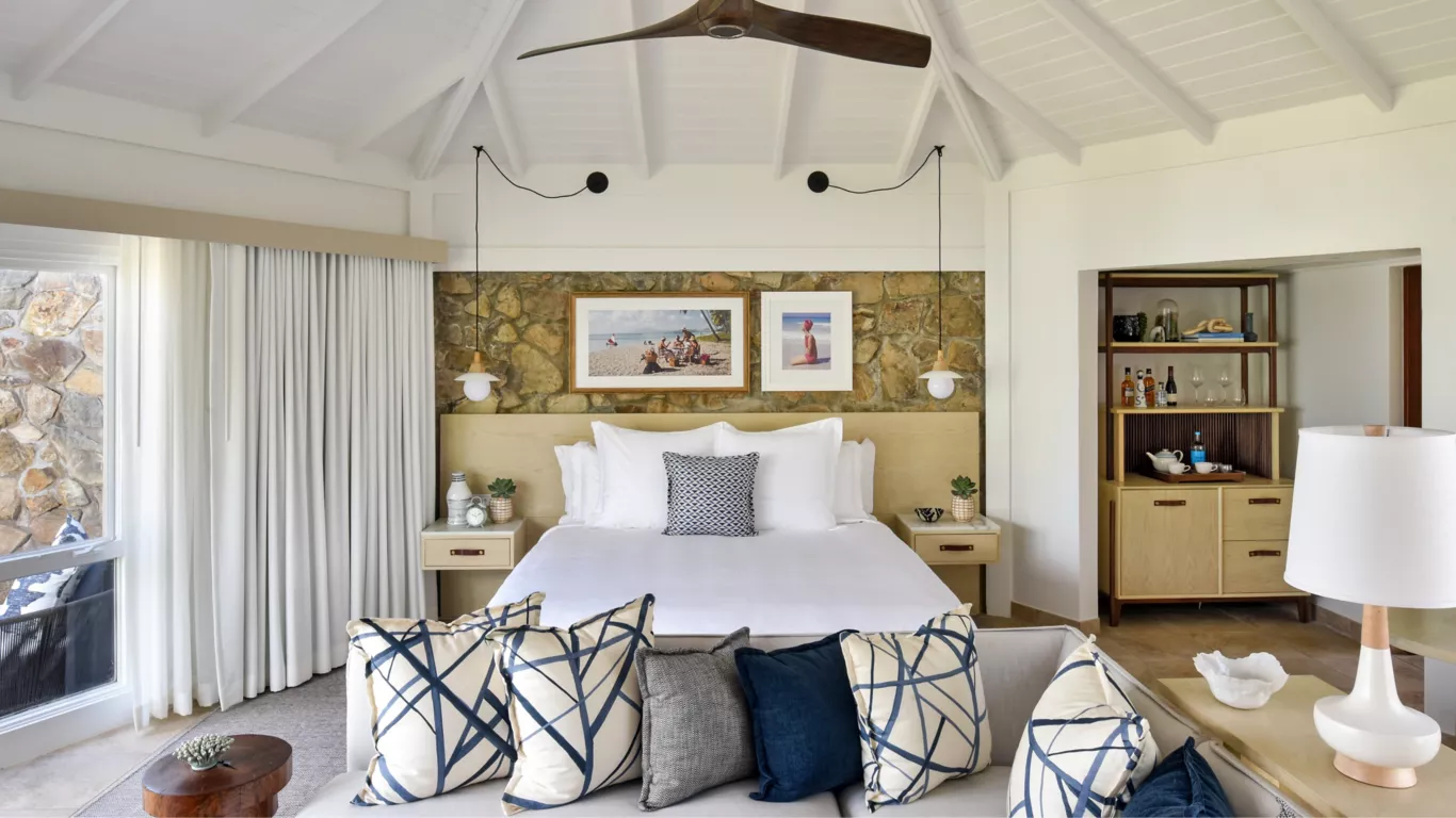 LDB-beachfrontcottage_WIDE-MEDIUM-4-3