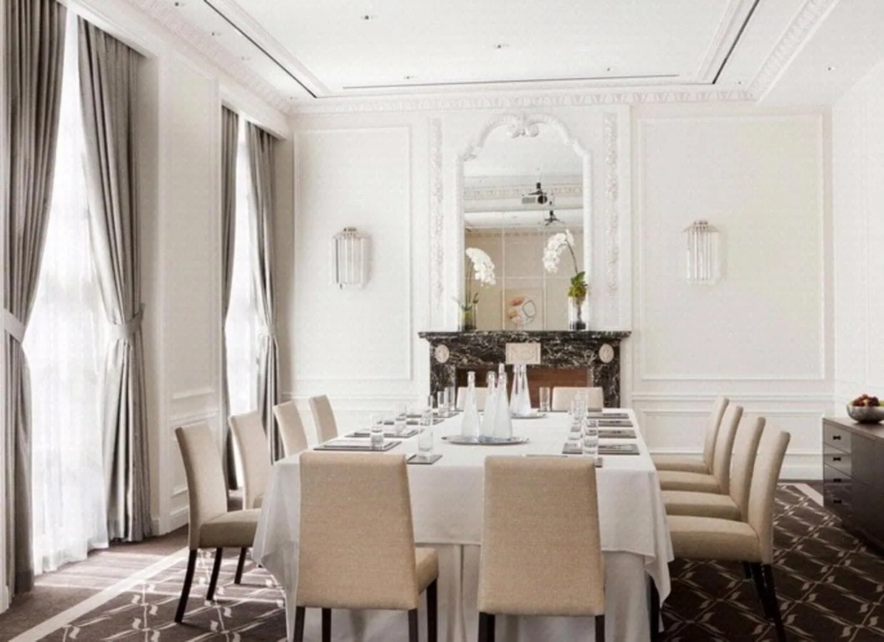 Rosewood Hotel Georgia 3