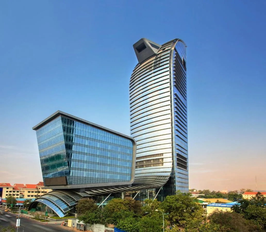 Rosewood Phnom Penh 1