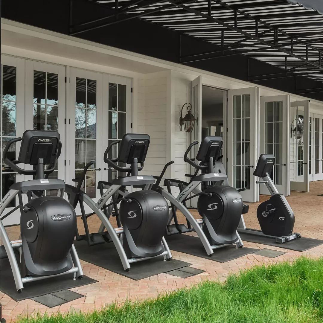 rosewoodmiramarbeach-outdoorfitnessstudio_SQUARE-LARGE-1-1