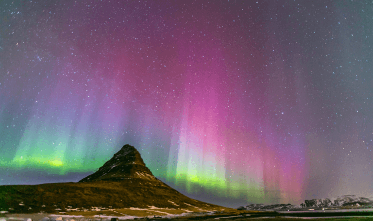 Thórsmörk,nad aktywnym wulkanem Eyjafjallajökull i Thórsmörk,Lot helikopterem nad aktywnym wulkanem Eyjafjallajökull i Thórsmörk,Podróż po Islandii,Zwiedzanie półwyspu Snaefellsjokull,Odkryjcie półwysep Reykjanes