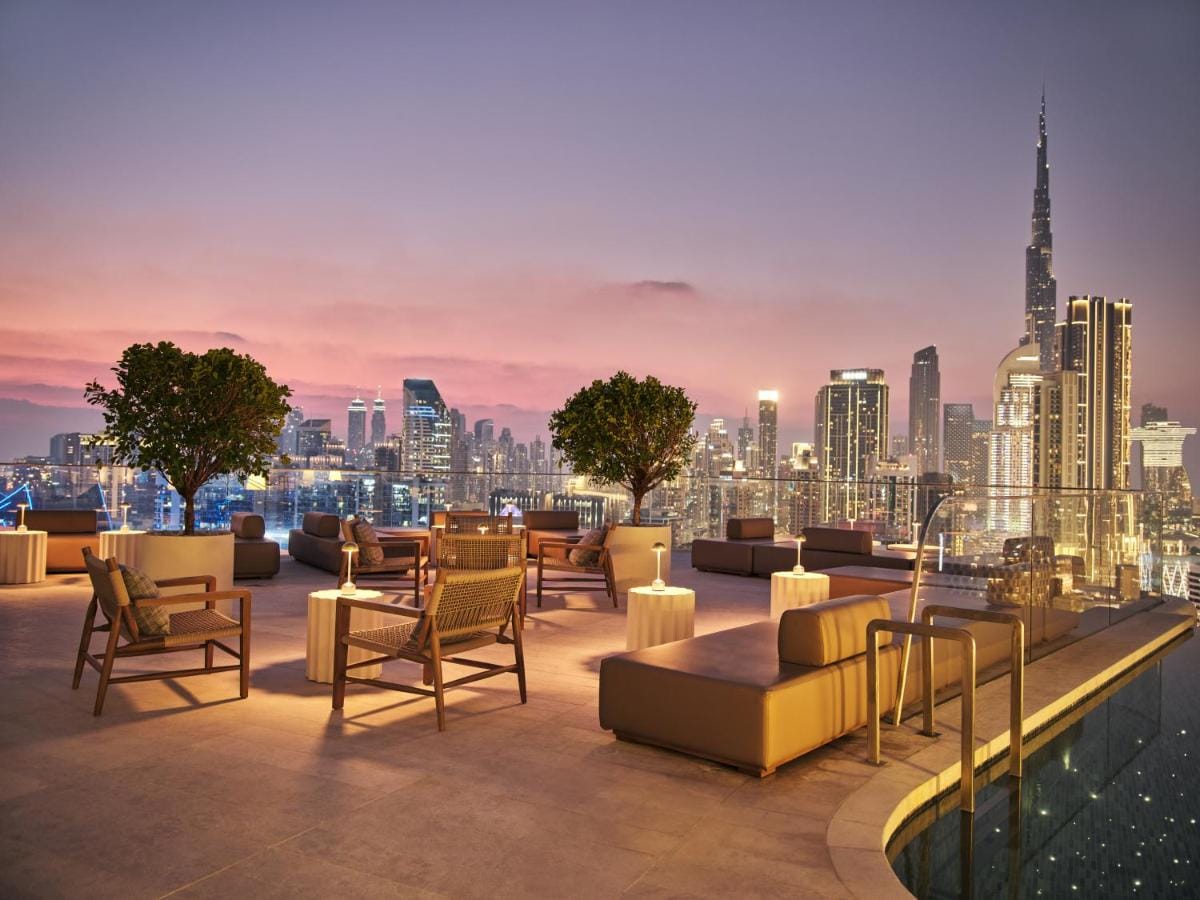 The Lana Dorchester Collection (6)