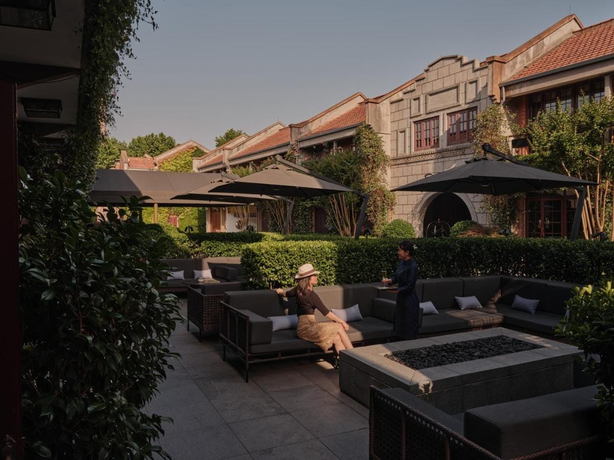 Capella Shanghai, Jian Ye Li13