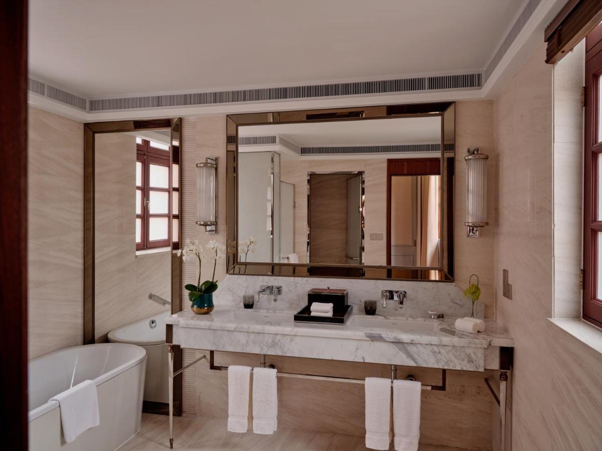 Capella Shanghai, Jian Ye Li8