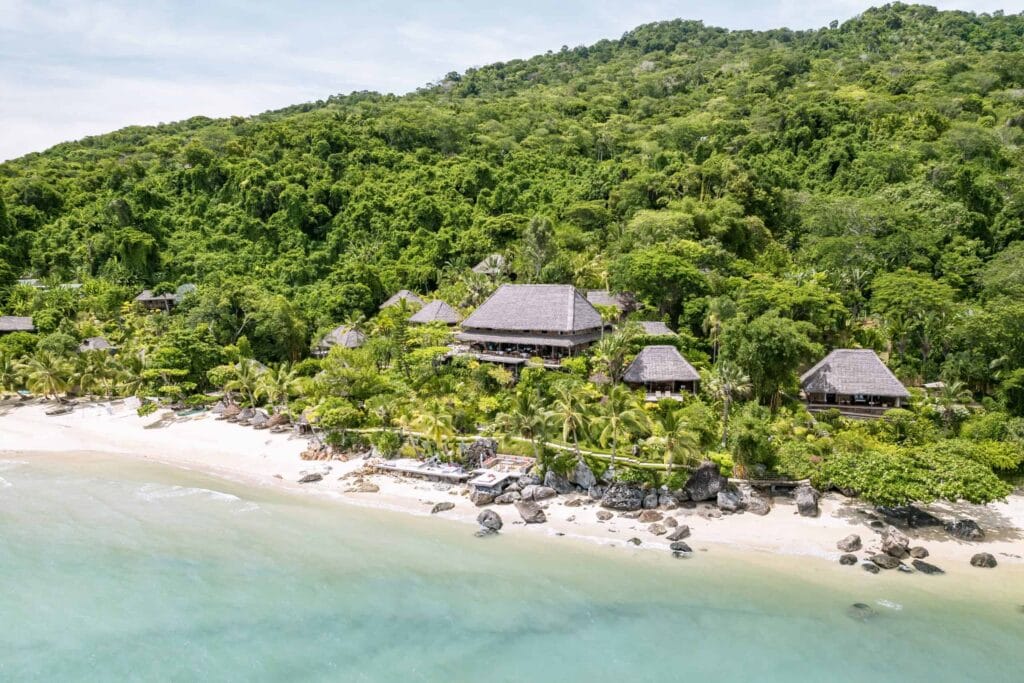 Time + Tide Tsara Komba