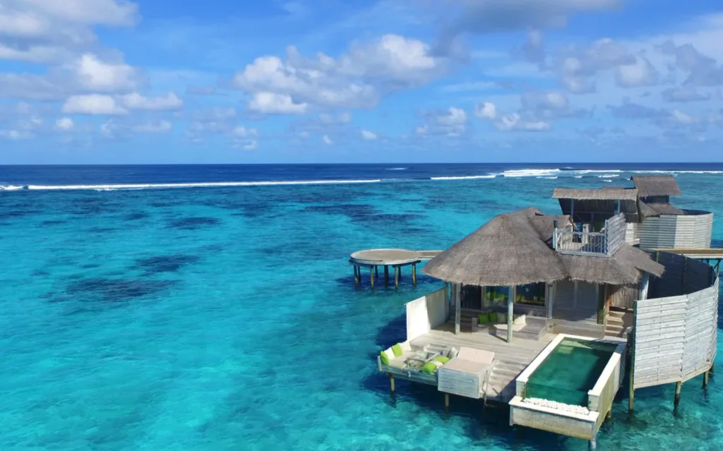 Відкрийте для себе розкішні та комплексні канікули й екзотичні подорожі у 2026 році, найкращі готелі Six Senses як запрошення стимулювати ваші шість почуттів!