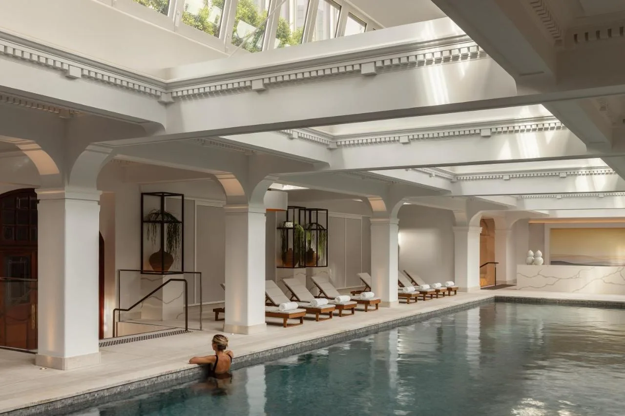 Капела Сідней 16