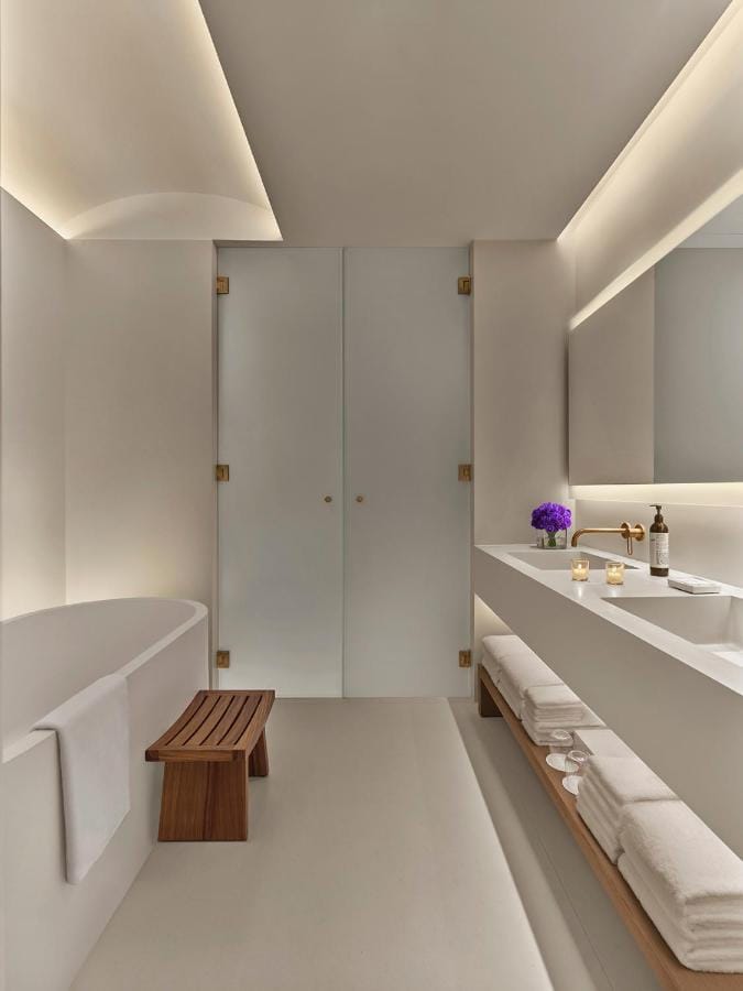 The Singapore EDITION 8